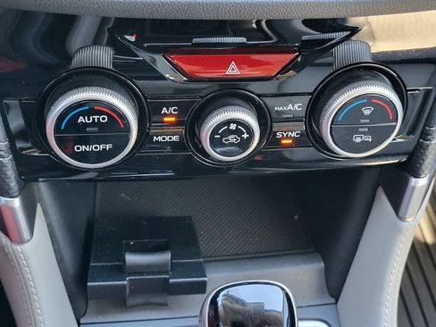 Used 2019 Subaru Forester Limited AWD/4WD image 17