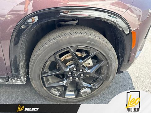 Used 2024 Chevrolet Traverse RS w/ LPO, Floor Liner Package AWD/4WD image 31