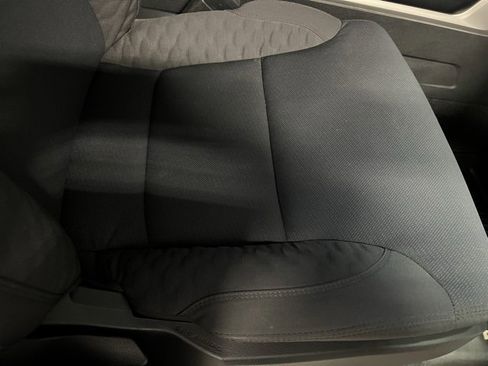 Used 2022 Toyota Tundra SR5 image 27