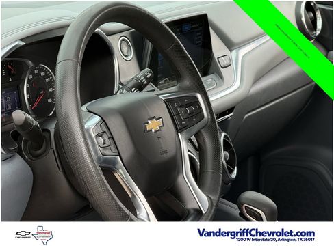 Used 2022 Chevrolet Blazer LT FWD image 15