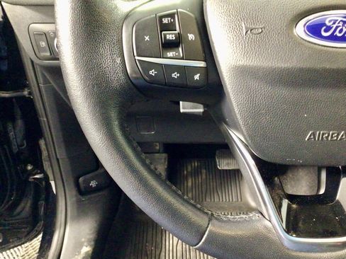 Used 2020 Ford Escape SE Sport image 21