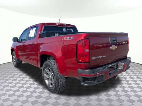 Used 2017 Chevrolet Colorado Z71 RWD image 4