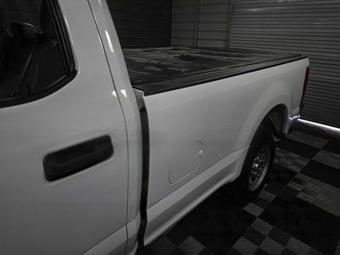 Used 2019 Ford F250 XL w/ Power Equipment Group image 10