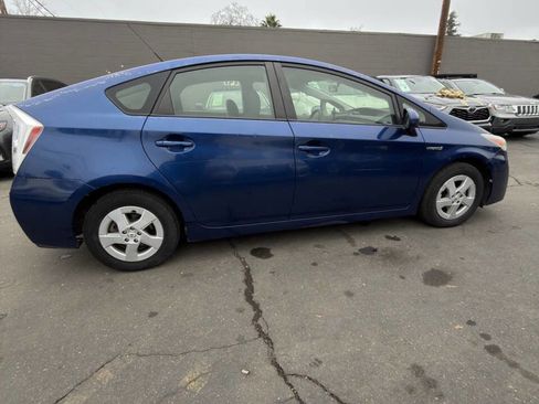 Used 2010 Toyota Prius Two image 7