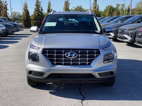 New 2026 Hyundai Venue SEL image 2