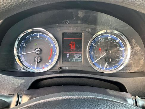 Used 2019 Toyota Corolla LE FWD image 26