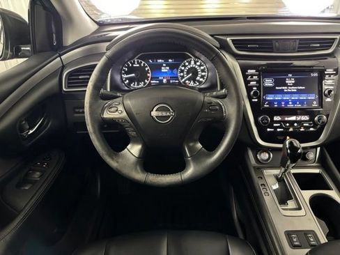 Used 2023 Nissan Murano SV FWD image 14