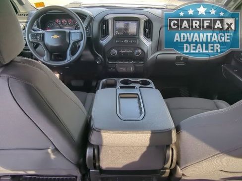 Used 2025 Chevrolet Silverado 2500 Custom image 14