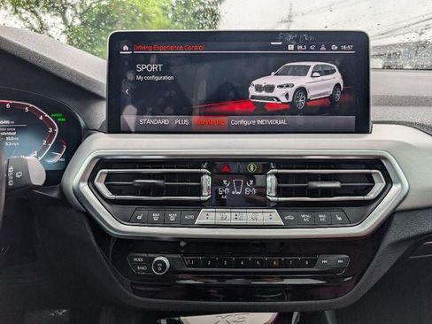 Used 2022 BMW X3 xDrive30i w/ Premium Package Essential AWD/4WD image 32