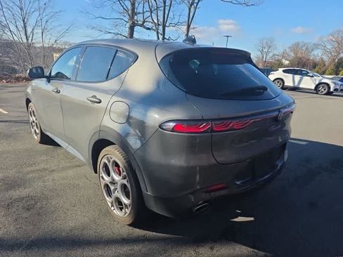 Used 2024 Alfa Romeo Tonale Veloce w/ Premium Interior Package image 4