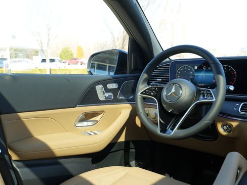 New 2026 Mercedes-Benz GLE 450 4MATIC image 23