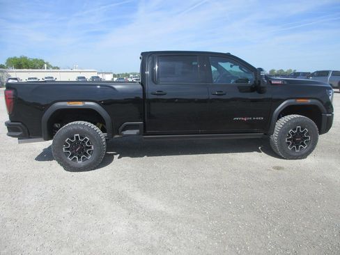 New 2026 GMC Sierra 2500 AT4X AWD/4WD image 3