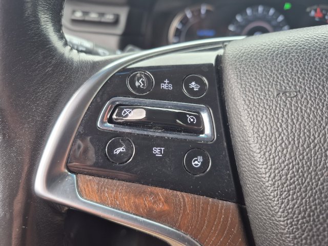 Used 2018 Cadillac Escalade Premium Luxury AWD/4WD image 26