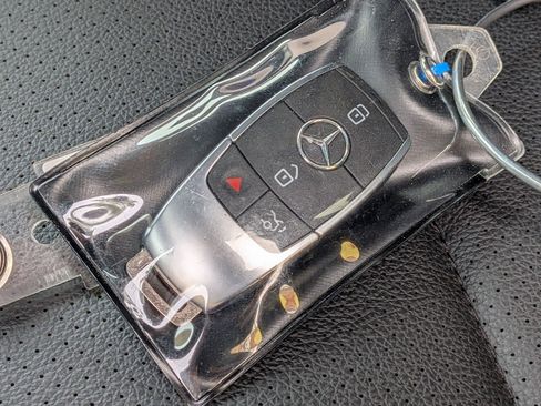 Certified 2025 Mercedes-Benz GLE 350 4MATIC image 38