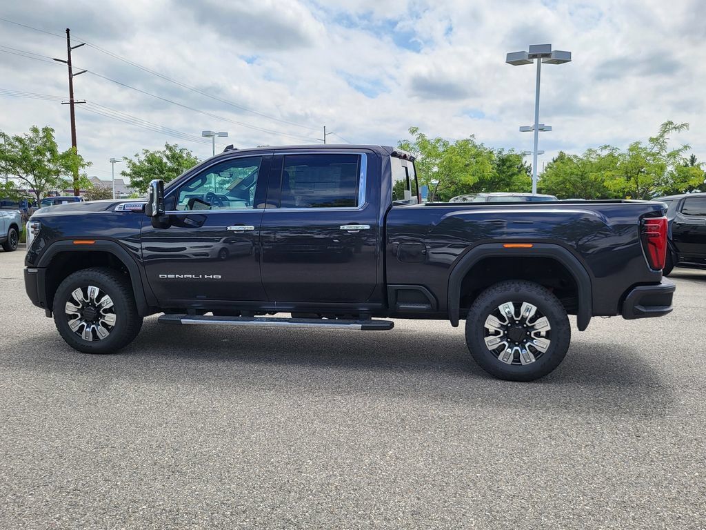 New 2025 GMC Sierra 2500 Denali w/ Denali Reserve Package AWD/4WD image 42