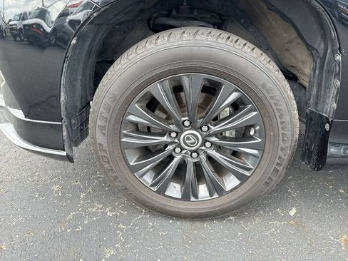 Used 2022 Lexus GX 460 Premium w/ Accessory Package AWD/4WD image 10