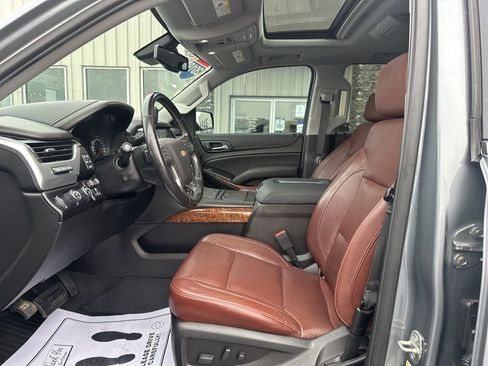 Used 2019 Chevrolet Tahoe Premier w/ Premier Plus Edition image 13