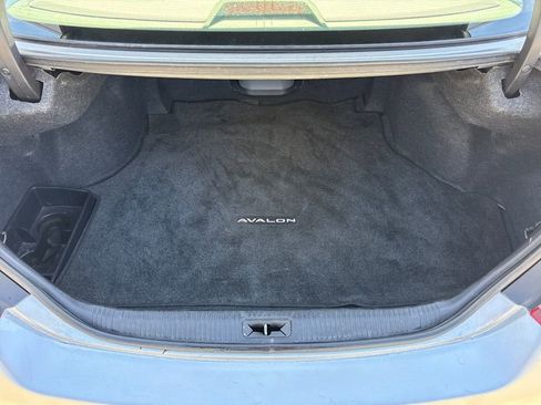 Used 2009 Toyota Avalon Limited image 27