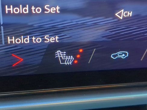 Used 2024 Chevrolet Equinox EV LT w/ LPO, Active Package image 22