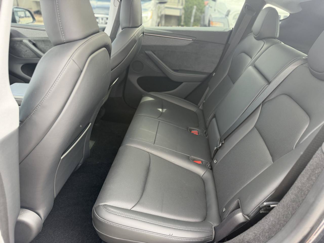 Used 2026 Tesla Model Y Long Range AWD/4WD image 8