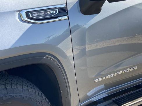 Used 2025 GMC Sierra 1500 SLT w/ SLT Premium Package image 27