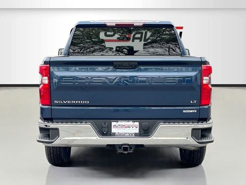 Used 2022 Chevrolet Silverado 1500 LT AWD/4WD image 6
