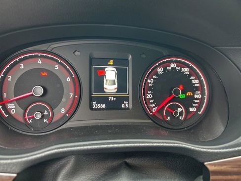 Used 2020 Volkswagen Passat 2.0T SEL image 20