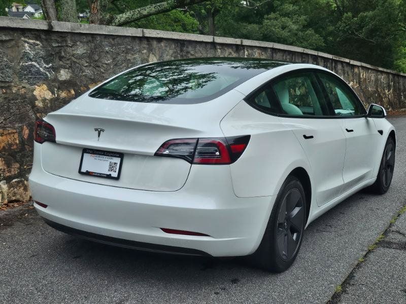 Used 2023 Tesla Model 3 Standard Range RWD image 10
