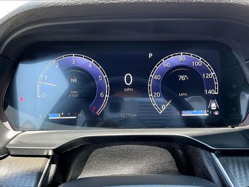 Certified 2024 Jeep Grand Cherokee Altitude AWD/4WD image 8