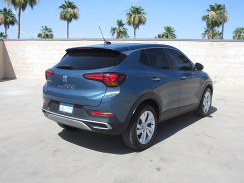 Used 2024 Buick Encore GX Preferred FWD image 5