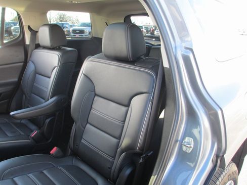 Used 2021 GMC Acadia Denali w/ Denali Ultimate Package image 20