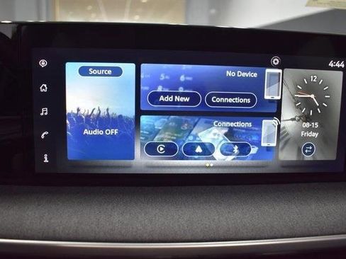 New 2025 Nissan Kicks SV w/ SV Premium Package image 21