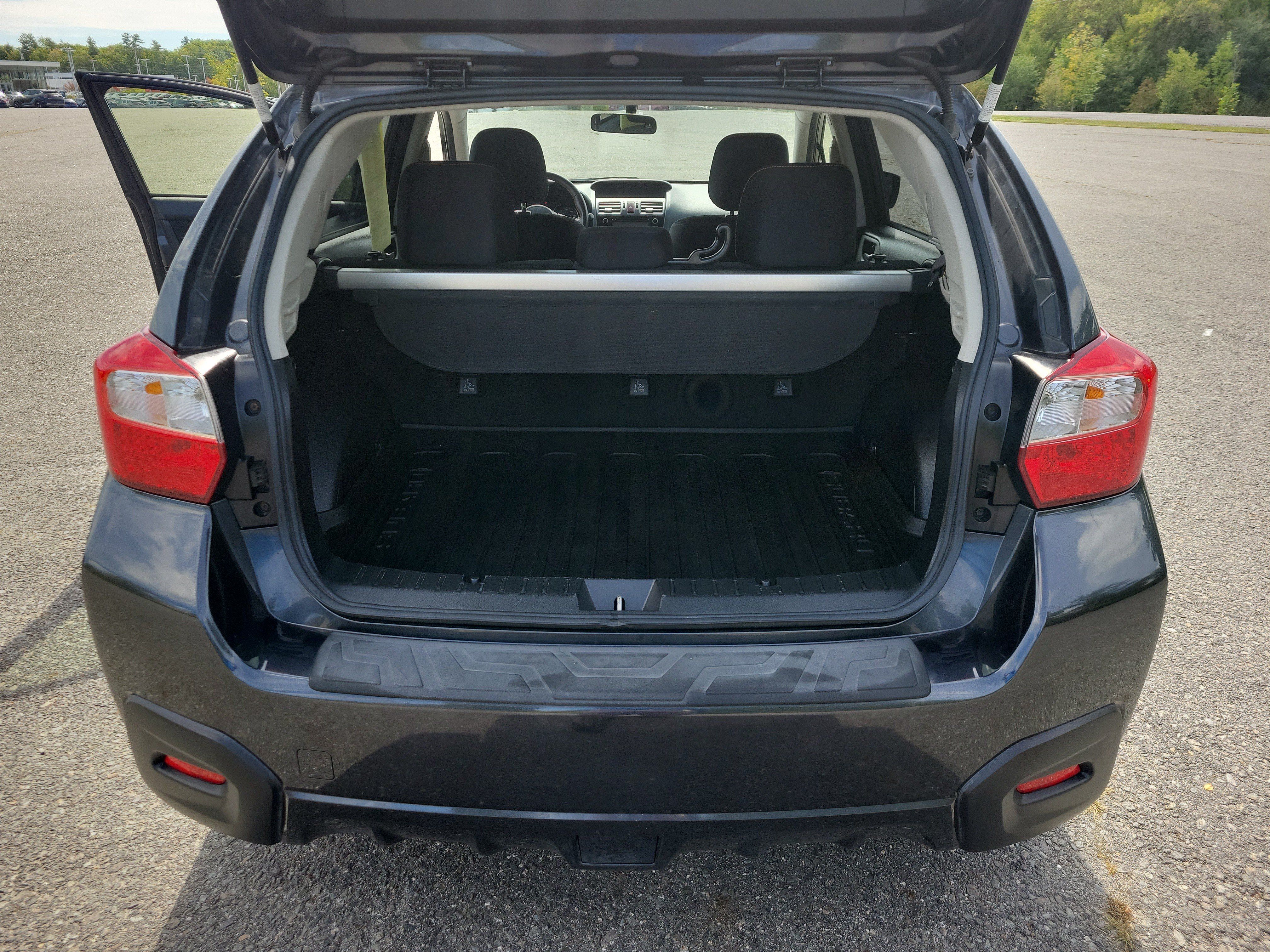 Used 2017 Subaru Crosstrek 2.0i Premium AWD/4WD image 17
