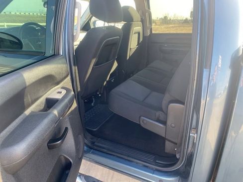 Used 2010 Chevrolet Silverado 1500 LT w/ Power Pack Plus image 16