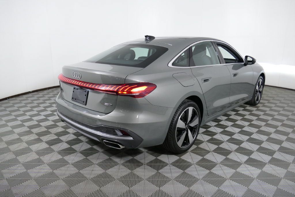 Used 2025 Audi A5 2.0T Premium Plus w/ Premium Plus AWD/4WD image 3