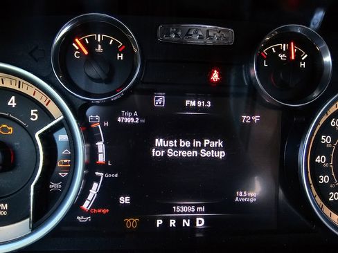 Used 2016 RAM 1500 Laramie w/ Convenience Group AWD/4WD image 23