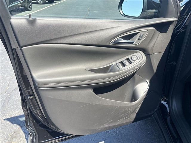Used 2025 Buick Encore GX Preferred FWD image 21