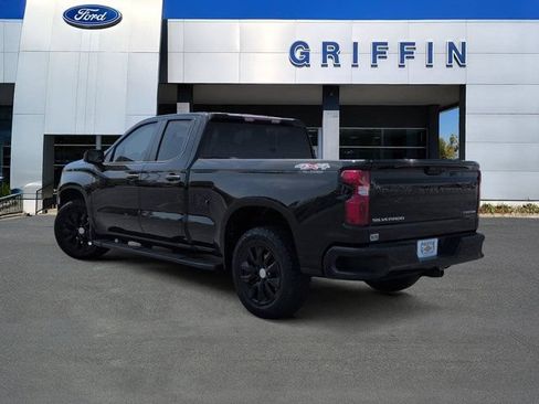 Used 2023 Chevrolet Silverado 1500 Custom AWD/4WD image 9