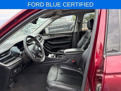 Used 2023 Jeep Grand Cherokee 4WD 4xe image 21