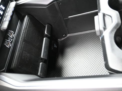 Used 2025 RAM 1500 Big Horn image 23