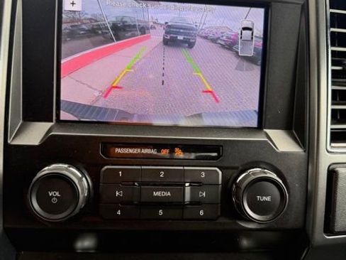 Used 2019 Ford F150 XLT w/ Equipment Group 302A Luxury AWD/4WD image 23