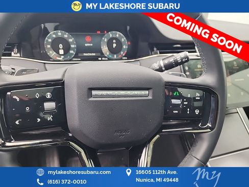 Used 2024 Land Rover Range Rover Evoque Dynamic SE AWD/4WD image 13