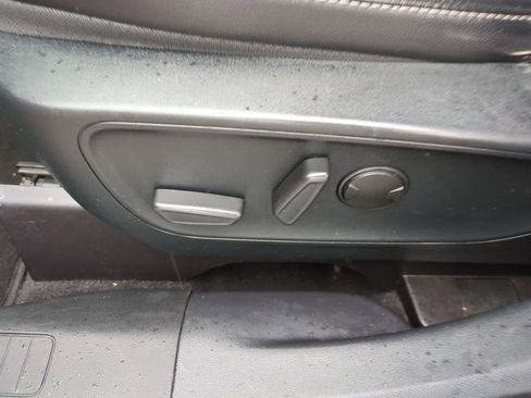 Used 2020 Ford Escape SEL image 16