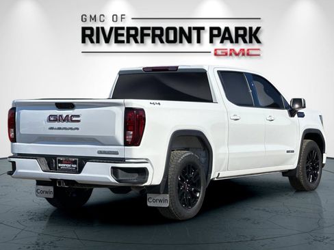 Used 2023 GMC Sierra 1500 Elevation image 3