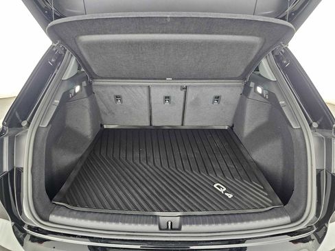 Used 2024 Audi Q4 e-tron Premium Plus w/ Premium Plus image 15