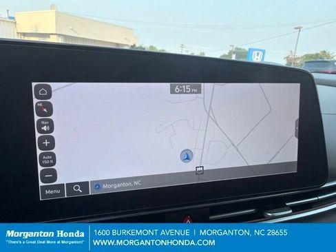 Used 2025 Hyundai Elantra SEL FWD image 25
