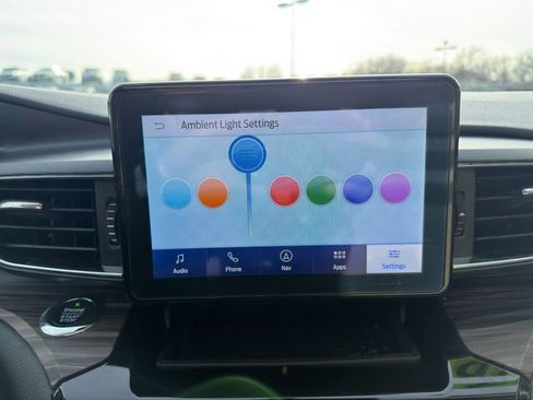 Used 2021 Ford Explorer Limited w/ Hybrid Equipment Group 310A image 36