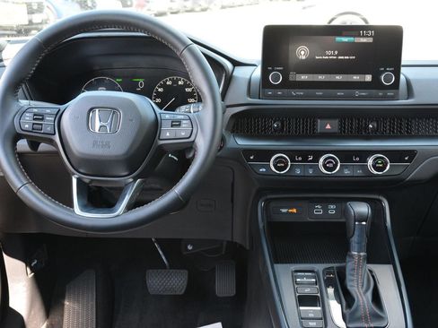 Used 2024 Honda CR-V Sport image 12