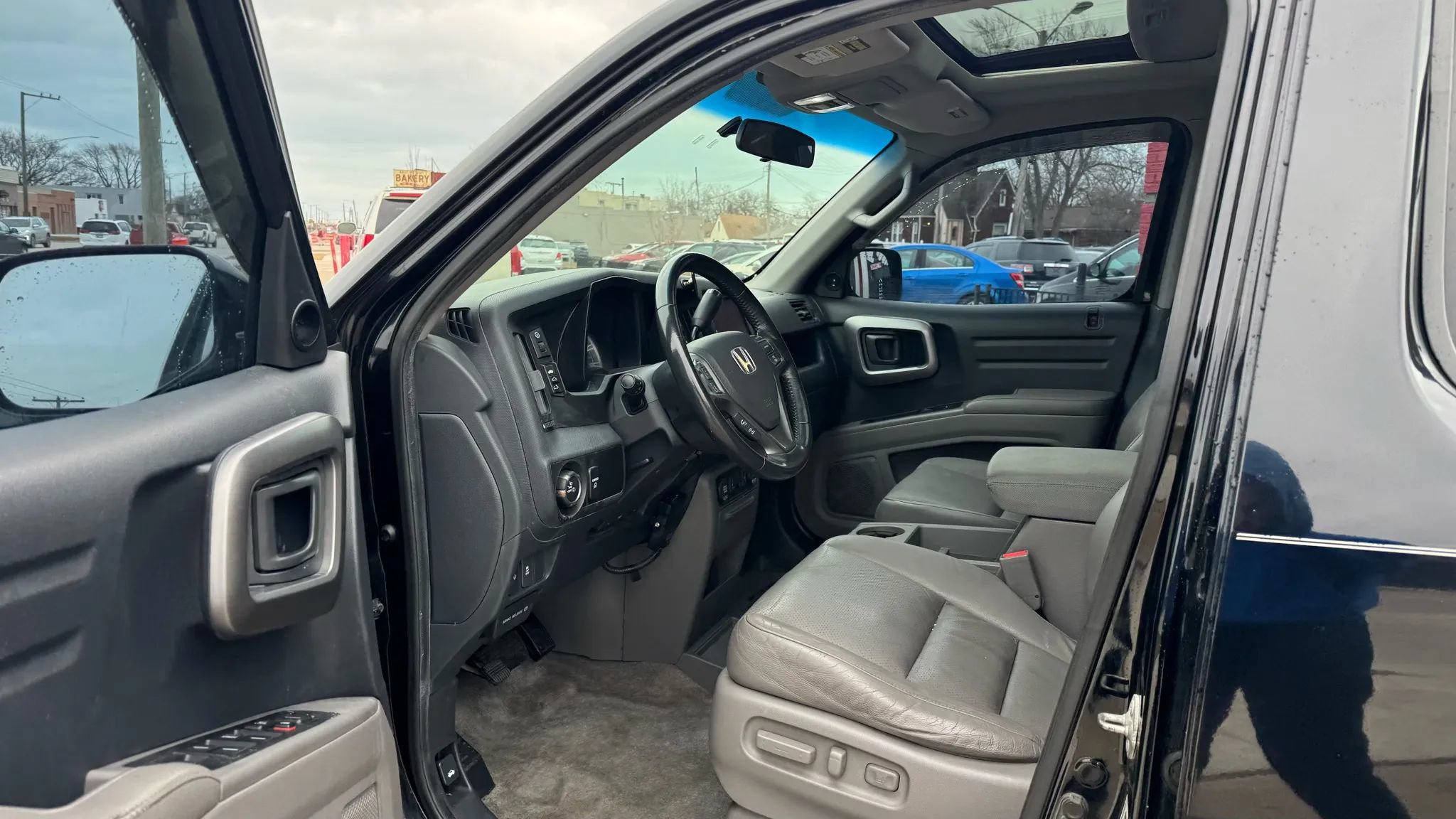 Used 2012 Honda Ridgeline RTL image 11