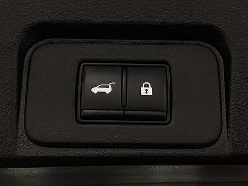 Certified 2025 Nissan Rogue SV image 6